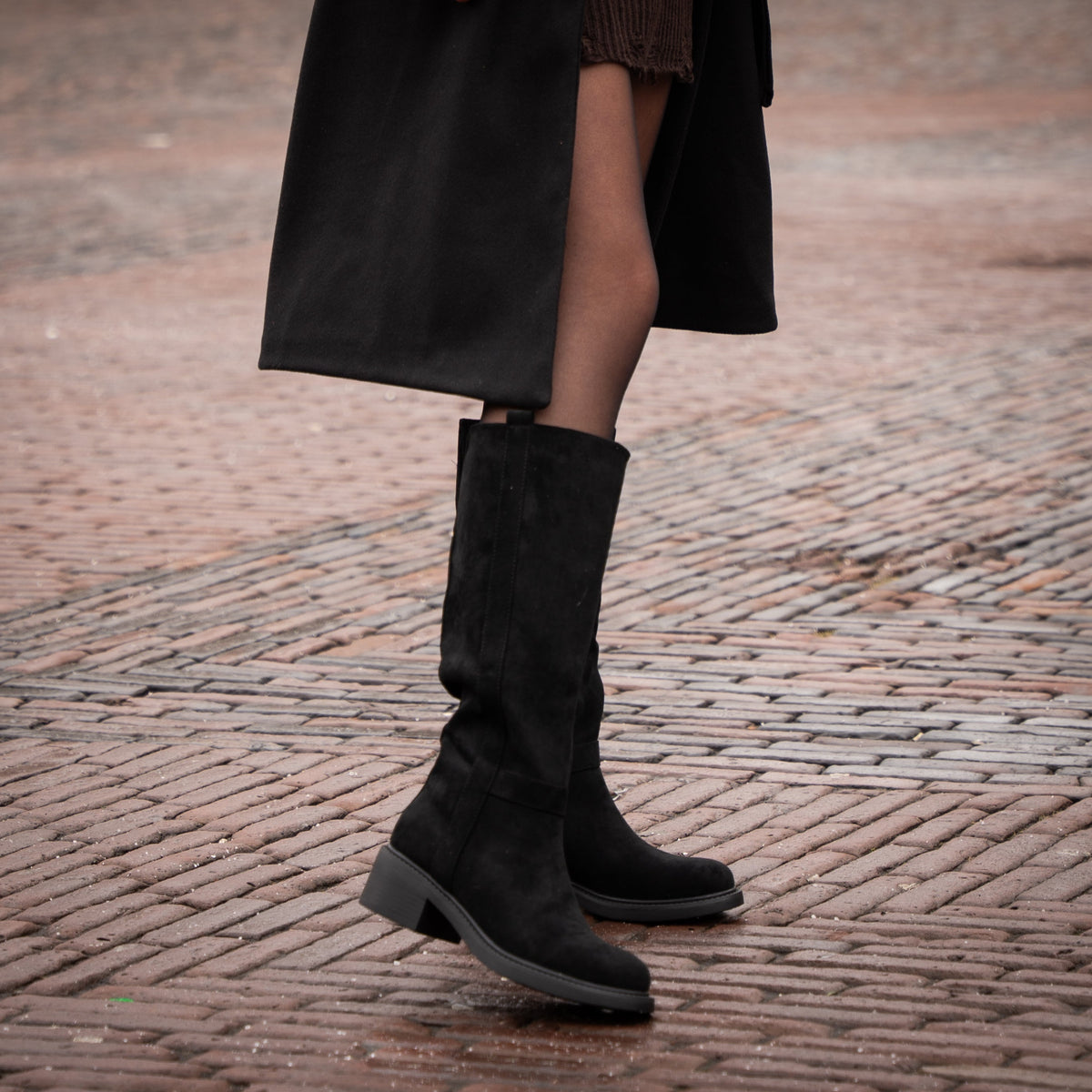 Botas Altas Perfect Basic Negro — Teresa Ramírez Moda